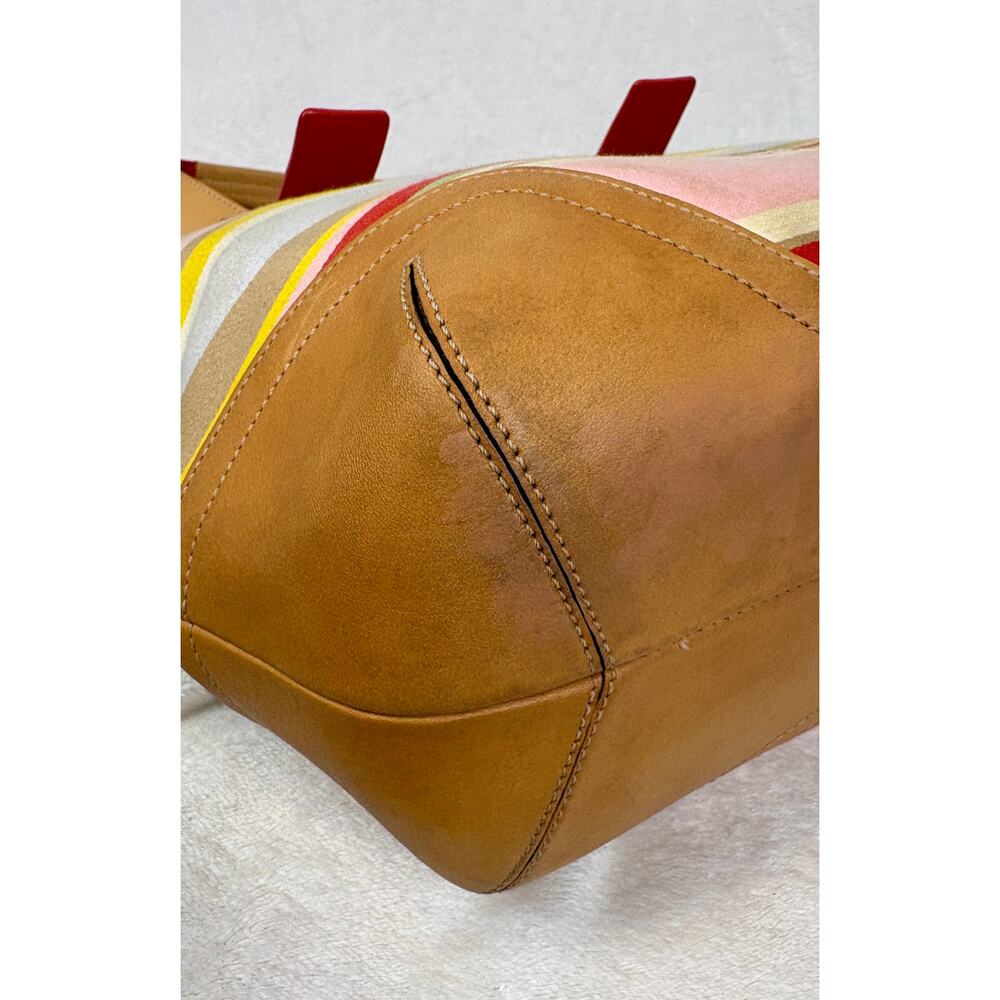 Coach Y2K Hamptons Daisy Stripe Tote with Tan Vachetta Leather Trim and Charm - Picture 8 of 16
